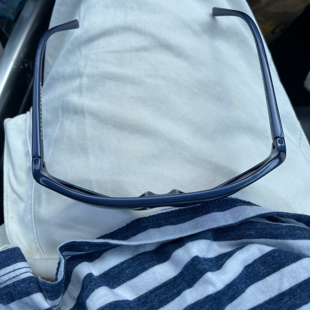 Sunglasses 🕶 - Picture 5 of 6